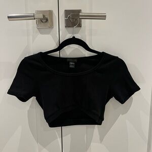 Black crop top